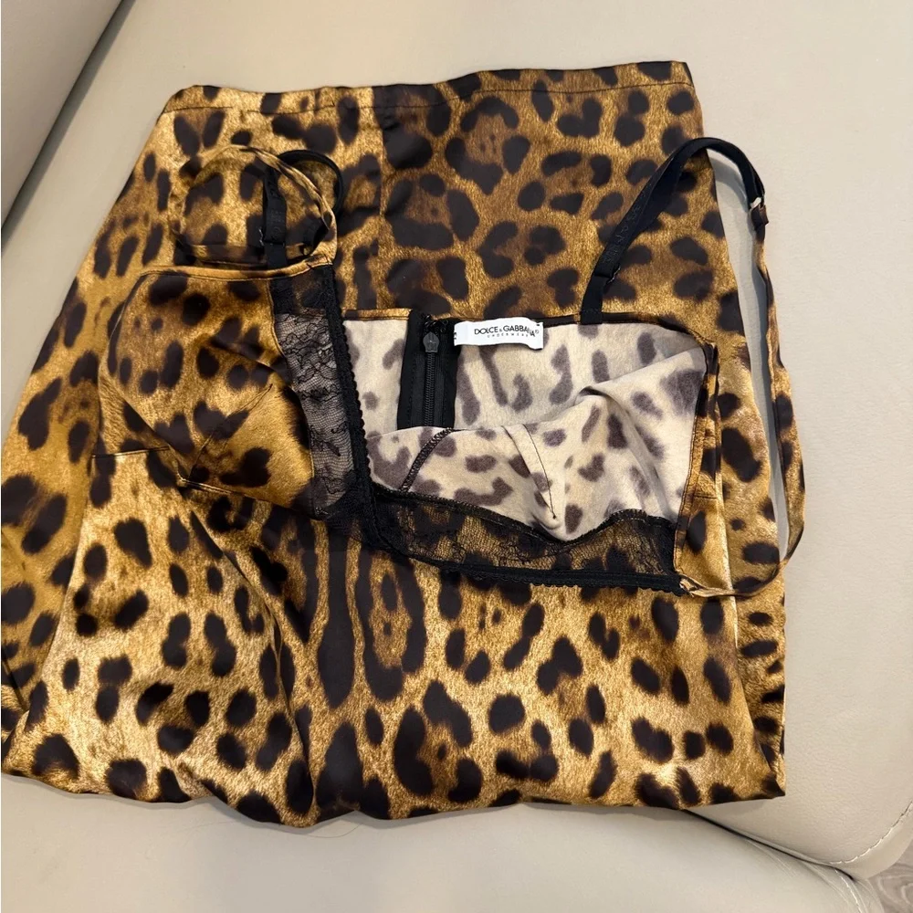 Dolce & Gabbana Gold and Black Leopard Silk Slip - Picture 3 of 5